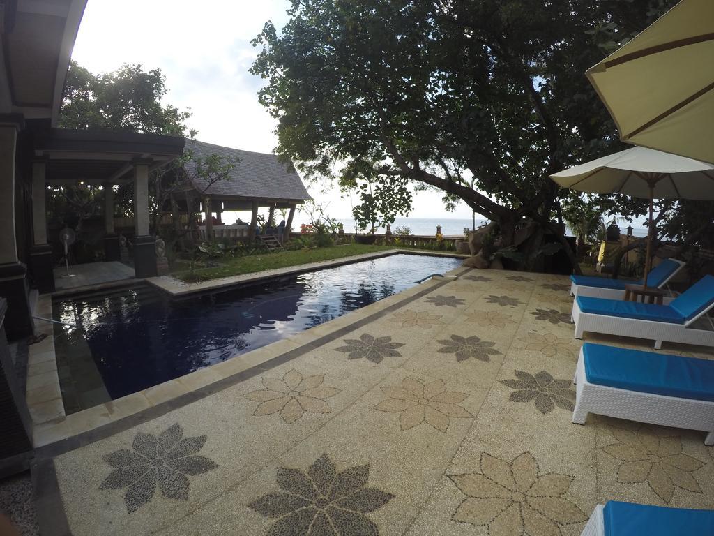 Joglo On The Beach โลวินา ภายนอก รูปภาพ